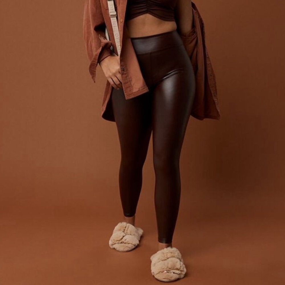 NWT AERIE OFFLINE LUXE LEATHER LEGGINGS